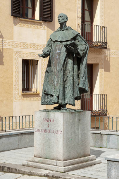 istock Monument ot Sah Juan de la Cruz 824558134