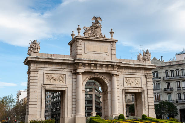 istock Puera del Mar (Sea Gate), Valencia, Spain 824570746