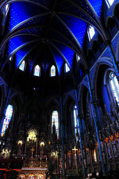 istock Ottawa Notre-Dame Basilica 824632078