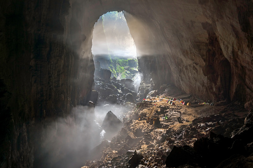 Cueva más grande del mundo - Han Son Doong photo