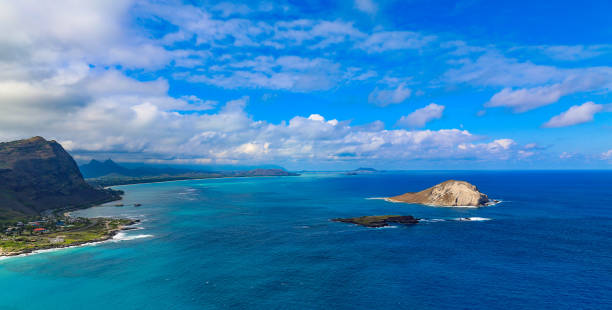 istock Kaiwi Shoreline in Oahu, Hawaii 824868566