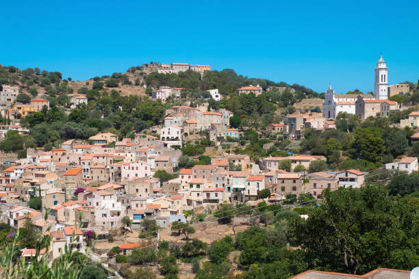 istock Corbara, village de Balagne 824878912