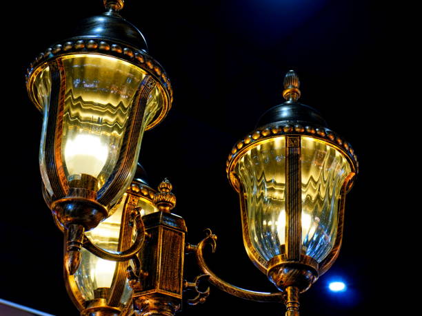 istock Vintage Street Lamp 824891078
