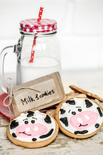 istock milk and baby cookies 824966126