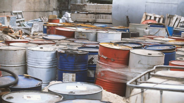 istock Barrels with spent oil products - ecology concept 825037762