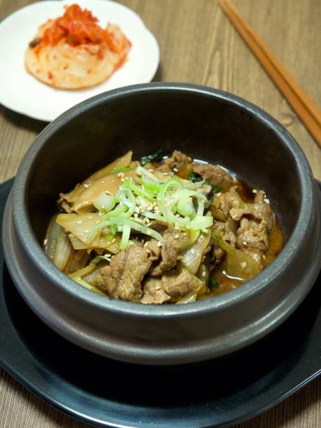 istock Korean food Bulgogi 825071302