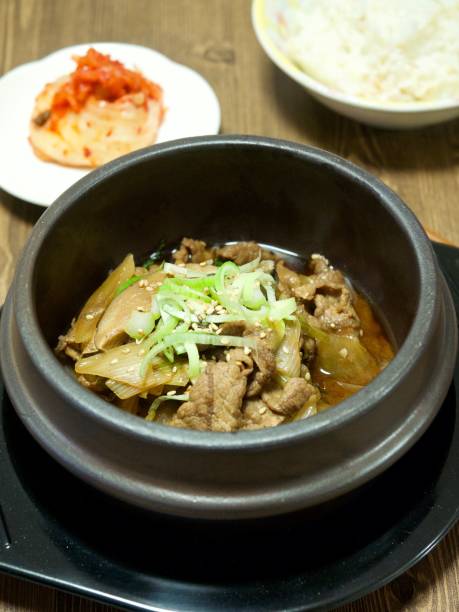 istock Korean food Bulgogi 825071314