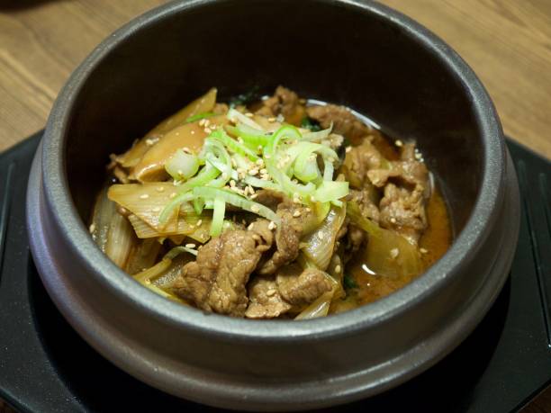 istock Korean food Bulgogi 825071318
