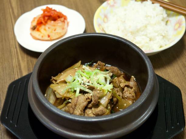 istock Korean food Bulgogi 825071326