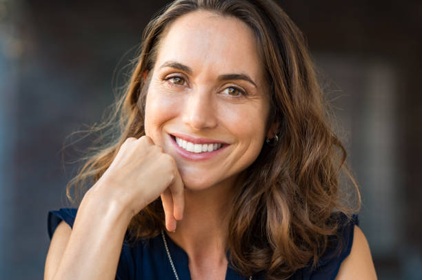 istock Smiling mature woman 825083310