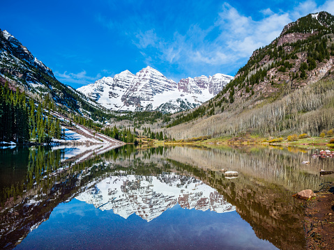 Maroon Bells peak at Maroon Lake, Aspen, Colorado