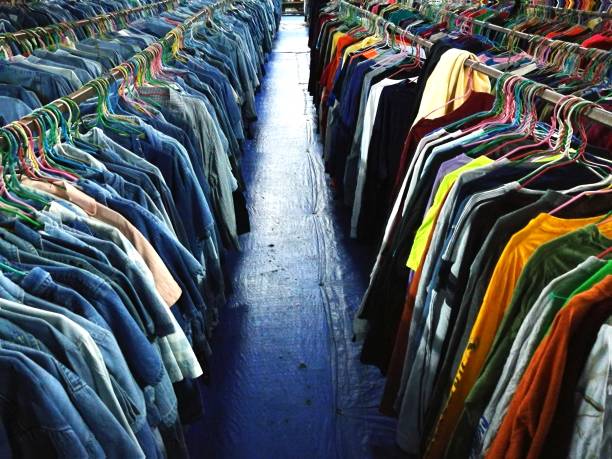 istock The Secondhand clothes in the market 825128864