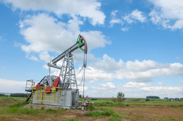 istock Oil and gas industry. 825176358