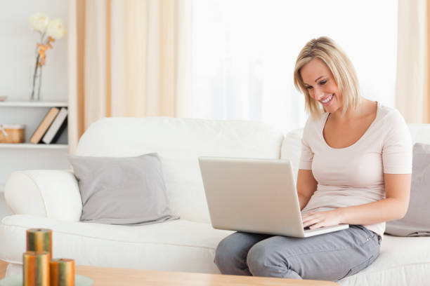 istock Woman chatting online 825238300