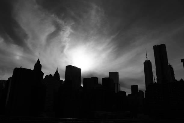 istock Skyline silhouette in New York 825307318