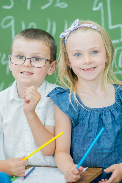 istock Childhood Friends 825316418