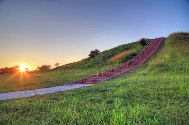 istock Cahokia Mounds in Collinsville, Illinois 825341458