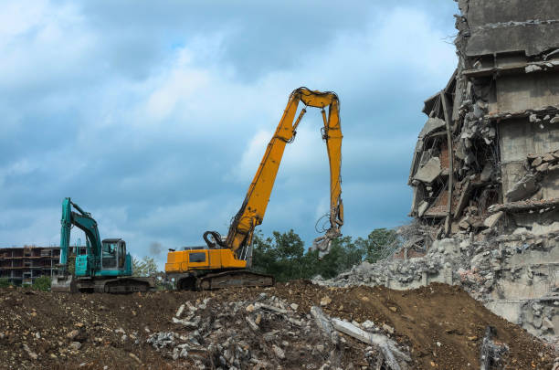istock Clearing an urban area from a demolished building 825341656