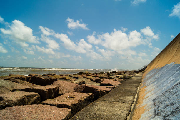 istock Seawall in Galveston Texas 825360658