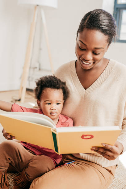 istock Time for reading to your toddler 825390438