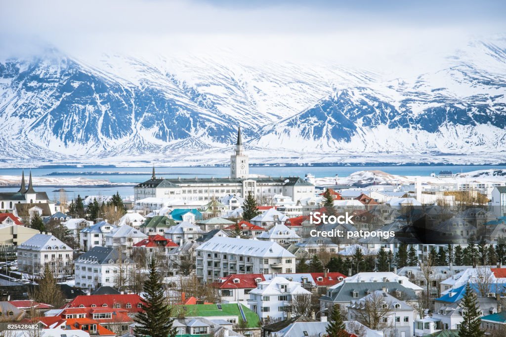 Рейкьявик Столица Исланд — стоковые фотографии и другие картинки Исландия -  Исландия, Рейкьявик, Зима - iStock