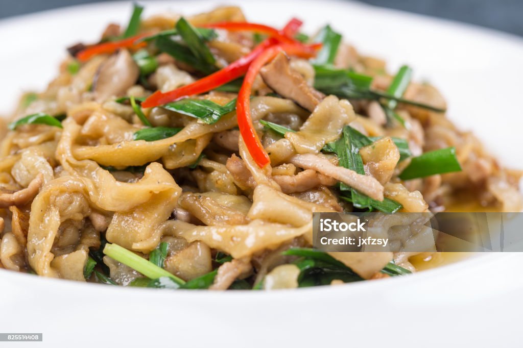 chinese pasta stir fried with vegetables Asia Stock Photo