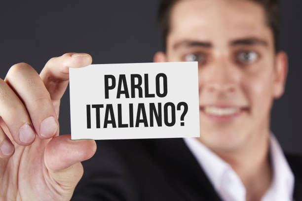 ¿business card parlo italiano? - italiano idioma fotografías e imágenes de stock