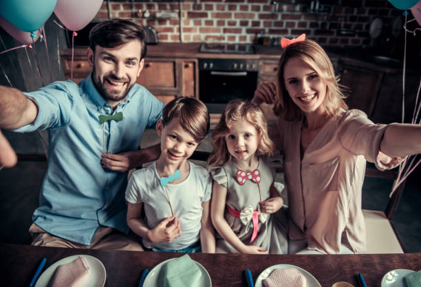 istock Family celebrating birthday 825554752