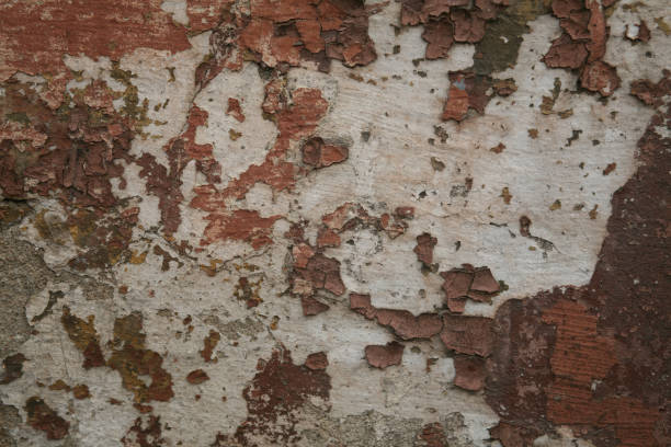 古いよれよれの塗られた壁のテクスチャ - paint peeling wall cracked ストックフォトと画像
