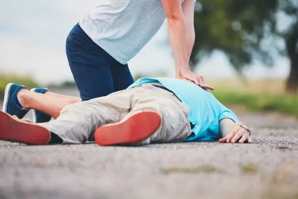 Photo of Resuscitation on the rural road