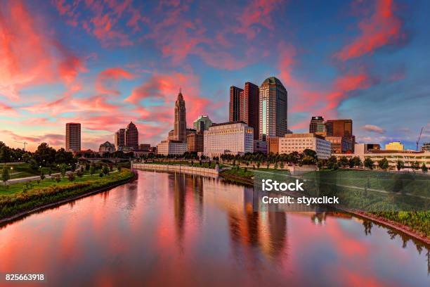 Columbus Ohio Cityscape Stock Photo - Download Image Now - Columbus - Ohio, Urban Skyline, Downtown District