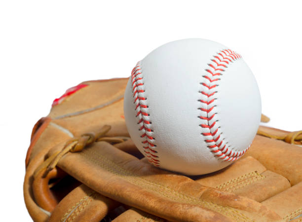 istock Old worn leather baseball glove and used ball 825670018