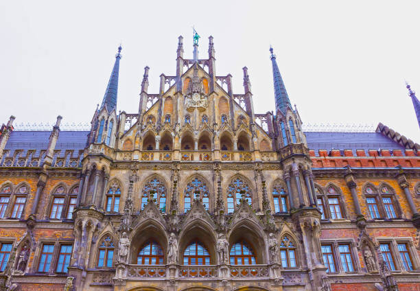 istock The famous old city hall at Munich at Germany 825673532