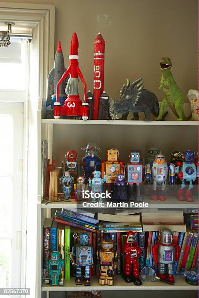 おもちゃの保管にお子様のベッドルーム - おもちゃのストックフォトや画像を多数ご用意 - おもちゃ, コレクション, レトロ調