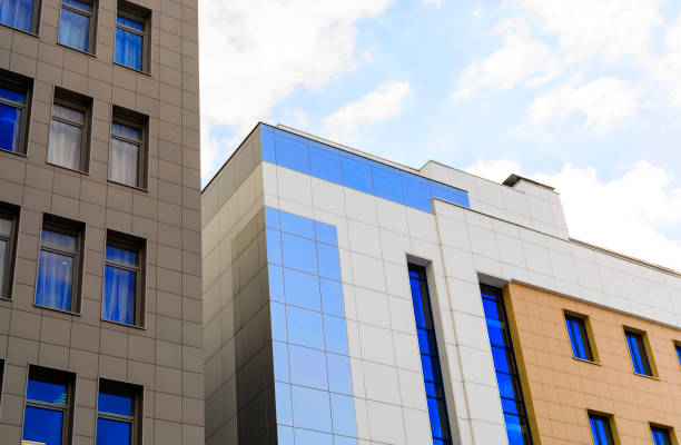 istock Modern architecture building sity business center 825718038