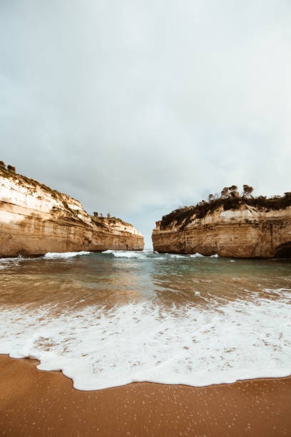 loch and gorge coastline in south australia loch and gorge coastline in south australia great ocean road photos stock pictures, royalty-free photos & images