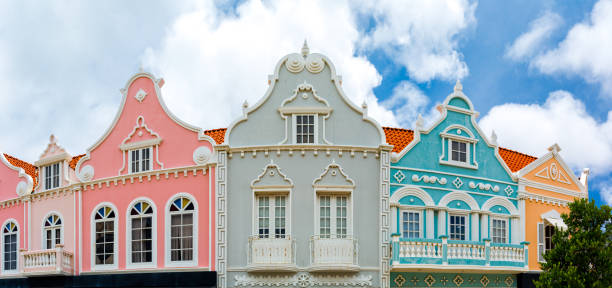 oranjestad panorama centrum - dutch colonial zdjęcia i obrazy z banku zdjęć