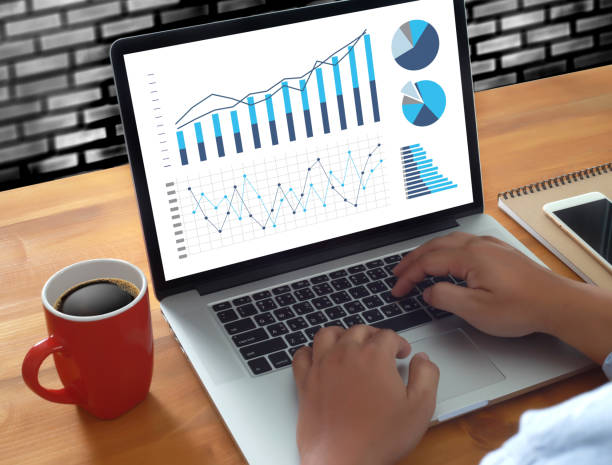 statistics analysis business data diagram growth increase marketing concept , digital tablet and graph financial with social network diagram - growth plan graph digital tablet imagens e fotografias de stock