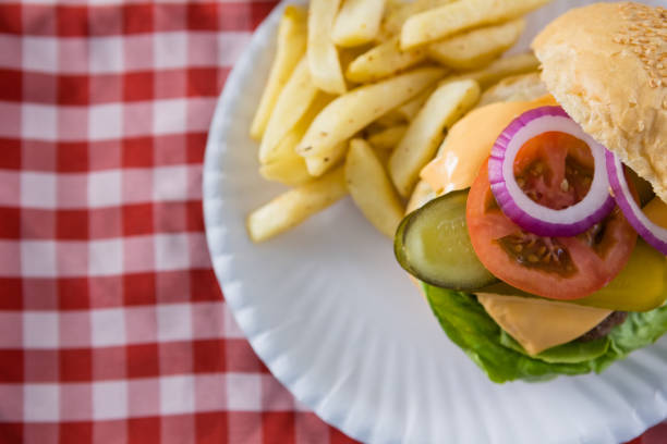 istock Overhead view of cheeseburger 825784788