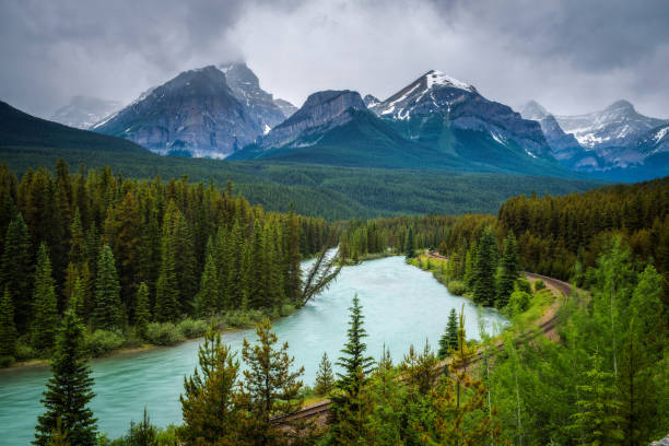 istock Morant's Curve in bow valley, Banff National Park, Canada 825839880