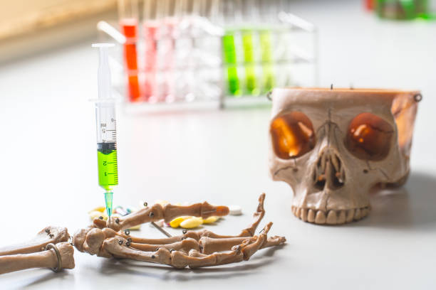istock Dangerous drugs that affect health. 825903026