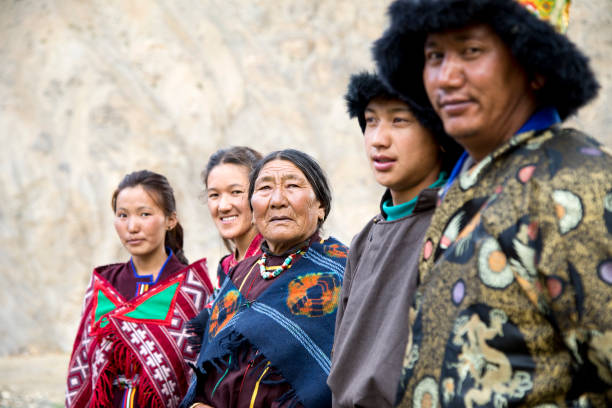 istock Family posing in front of mountains 825917026