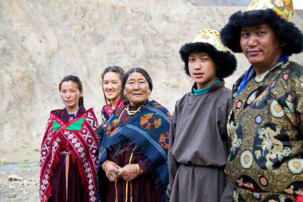 istock Family posing in front of mountains 825917106