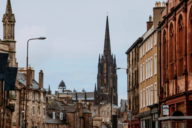 istock Street in Edinburgh 825922800