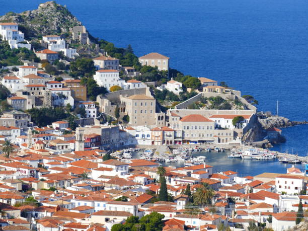 istock Village of Hydra 825925770