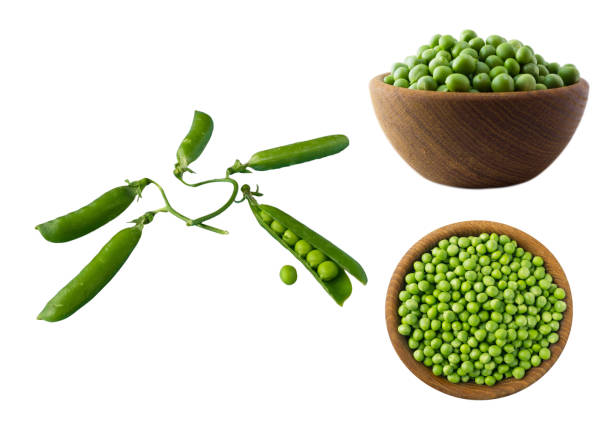 istock Green peas isolated on a white background. 826014388