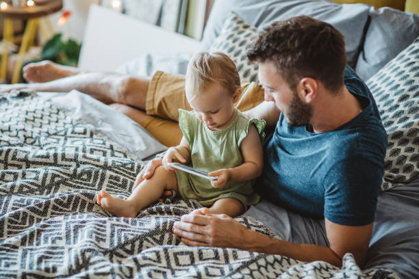 istock Say hi to mom 826032352