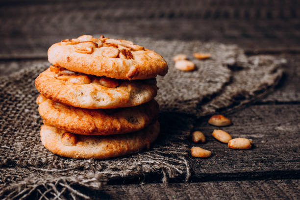 istock Oatmeal Peanut Cookies 826155838