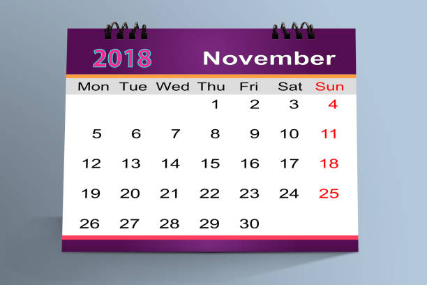 istock Desktop Calendar Design November 2018 826164004