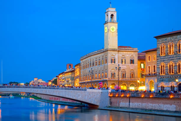 The San Ranieri luminary, an ancient tradition in Pisa, is a triumph of lights that outline the silouhette of the buildings overlooking the Arno river.